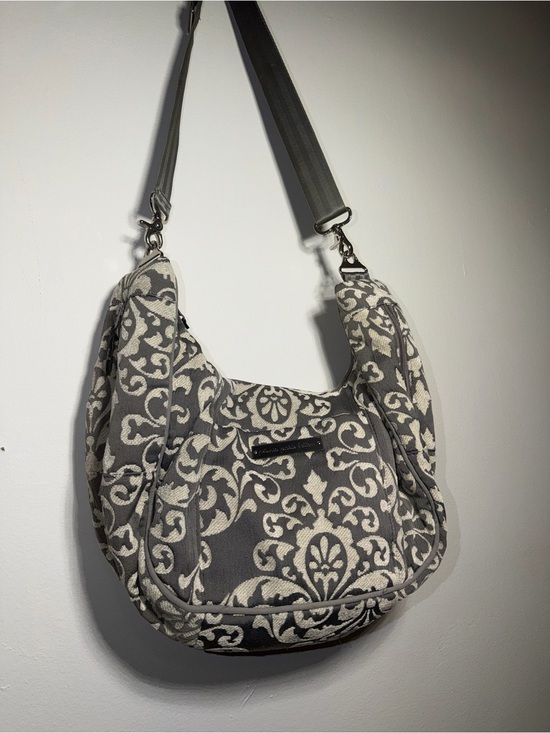 Petunia Pickle Bottom Handbags - Petunia Pickle Bottom Touring Tote - Earl Grey damask pattern
